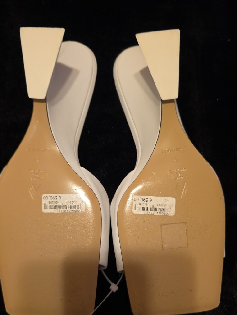 The Attico White Slide Mules - Picture 15 of 17